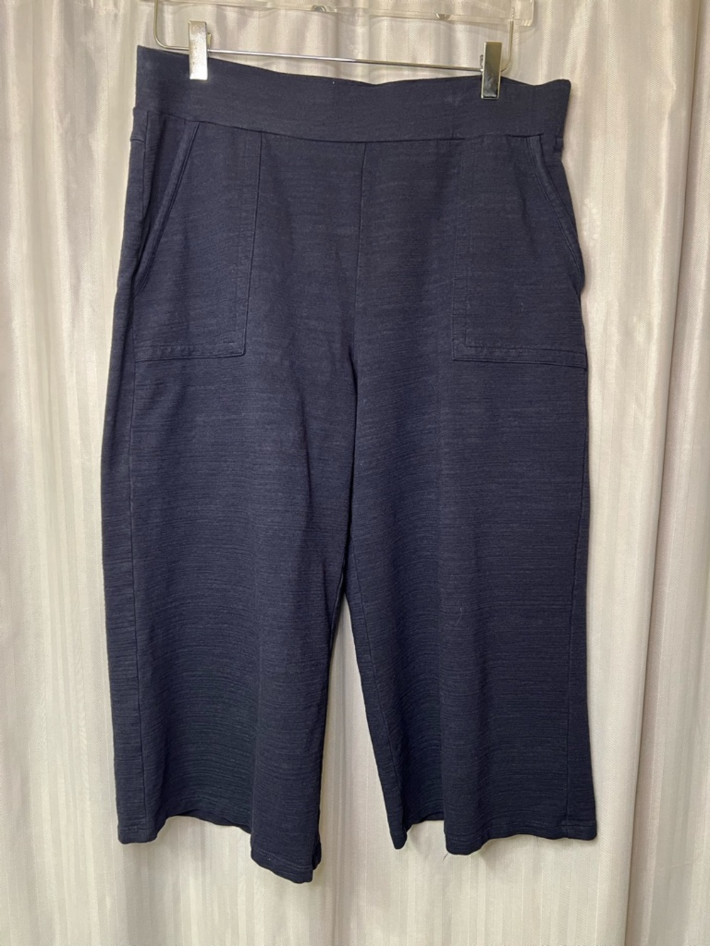 Talbots UPF 50 Dark Navy Wide-Leg Crop Pants size Large